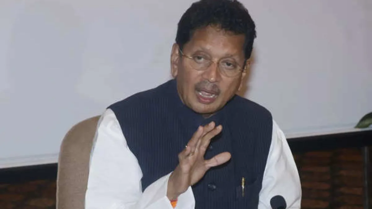 dipak kesarkar
