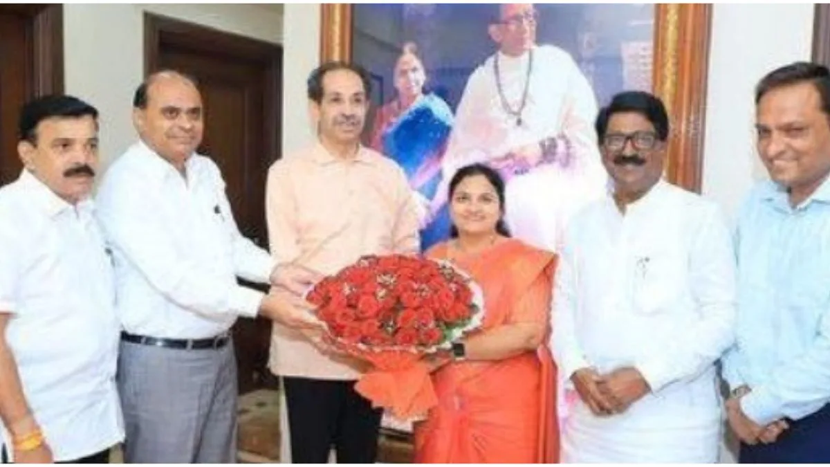 uddhav thackeray vaishali suryavanshi